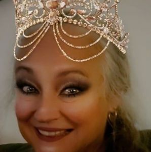 Meet your Posher, Pam